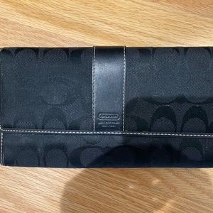 Coach Women's Wallet - Black